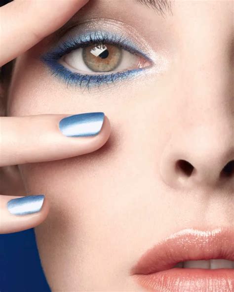 chanel trucco primavera 2024|Collezioni make up Primavera 2024: le 7 linee trucco più belle.